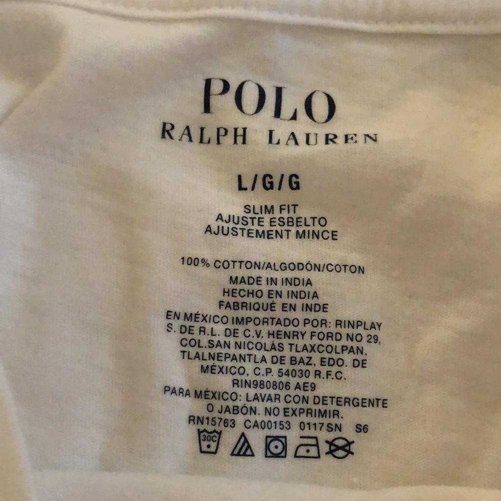 Polo Ralph Lauren Basic White T Shirt Polo T Shirt Large Logo along bottom